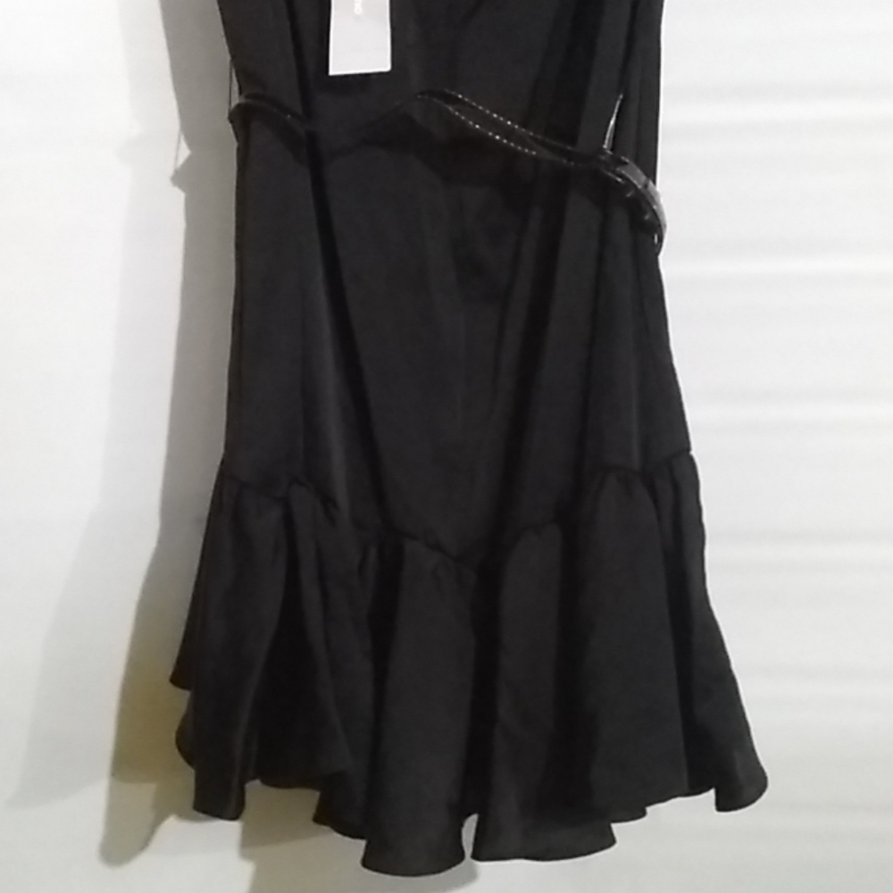 BCBGeneration Black One Shoulder Dress Size 4 NWT - Picture 3 of 8